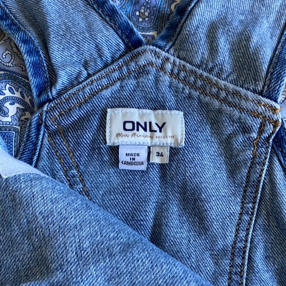 Only - overall denim skirt/romper - Picture 2 of 3